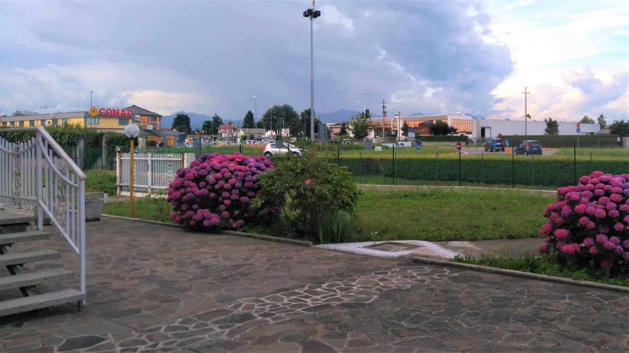Villa Giulia Bonate Sotto 외부 사진